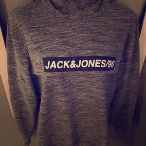 Comfy grey sweatshirt